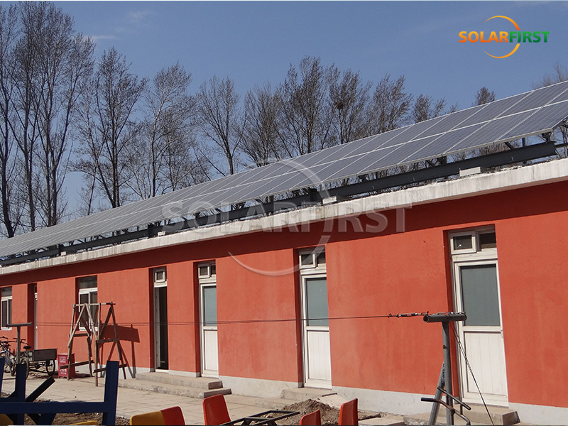중국에 있는 20kWp 태양광 콘크리트 지붕 발전소
