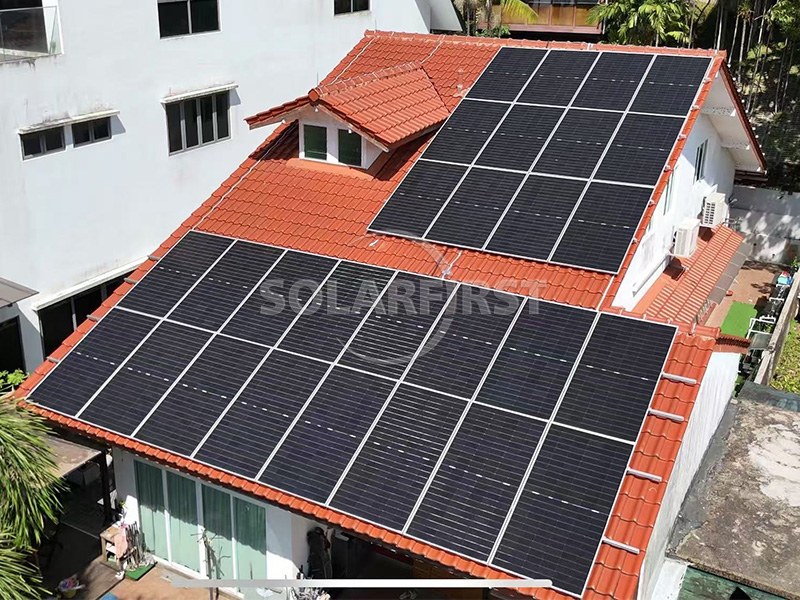 태국의 45kWp 태양광 타일 지붕 발전소