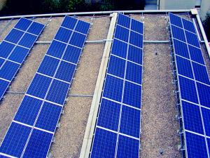 평면 지붕에 삼각형 장착 브래킷 마운트 태양 광 시스템