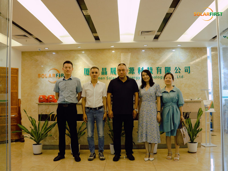 혁신에 대한 상생 협력 - Xinyi Glass Visit Solar First Group
