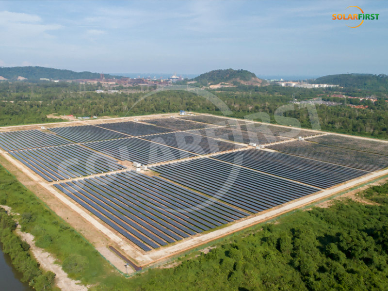 말레이시아 23mwp 지상 발전소 프로젝트

